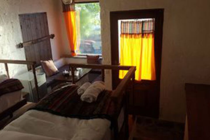 Room 16 of 26