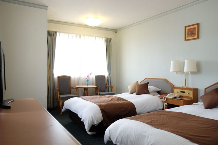 Room 17 of 110