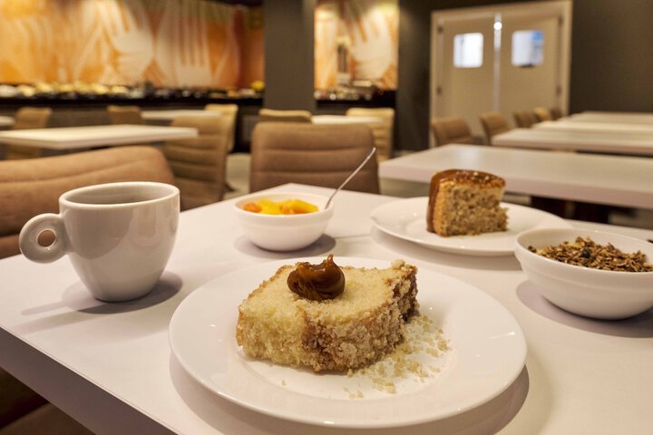 Dining 50 of 66