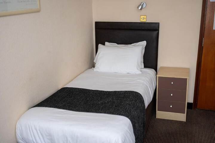 Room 2 of 13