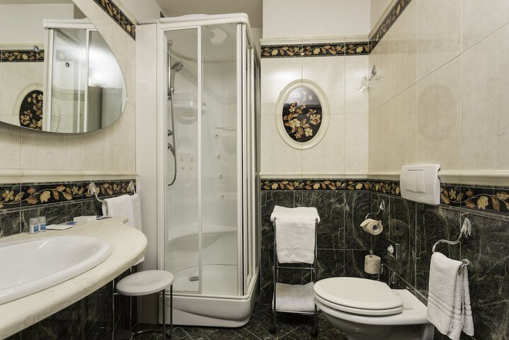 Clean Restrooms
