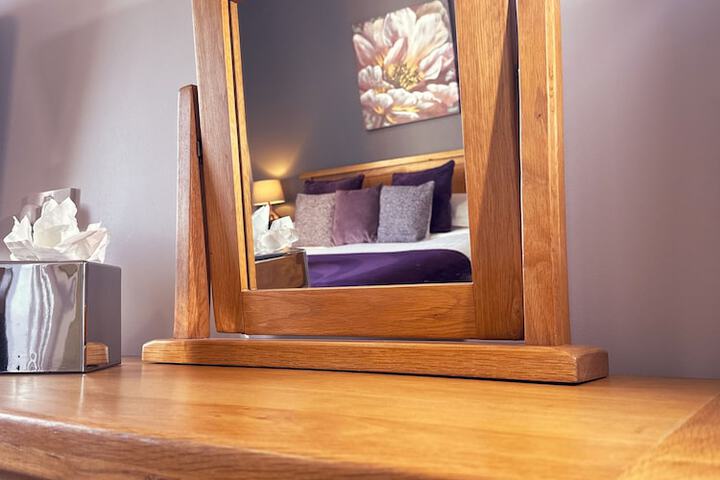Room 15 of 160
