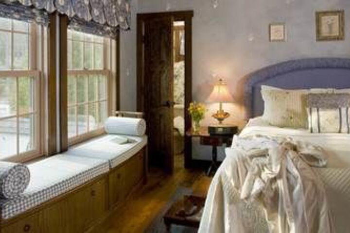 Room 30 of 62