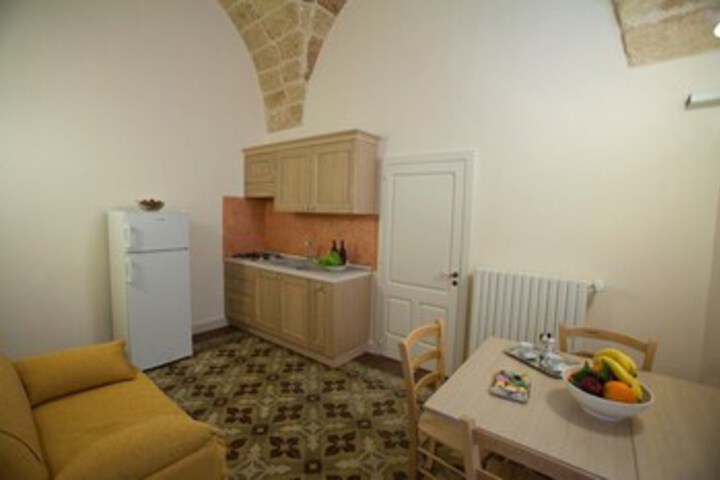 Room 15 of 20