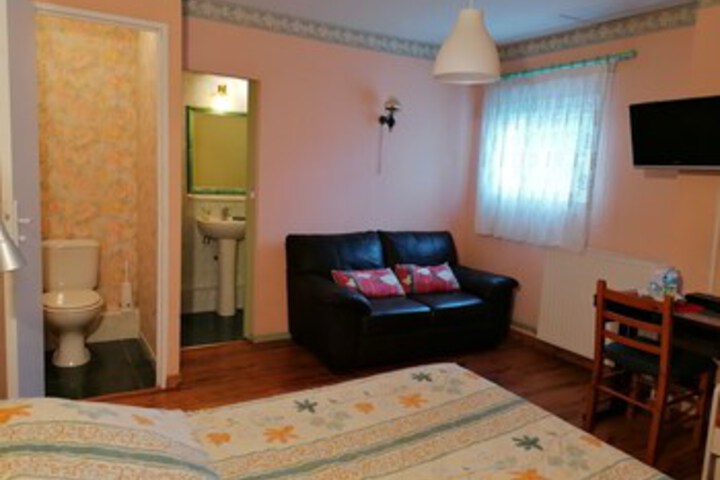 Room 25 of 32
