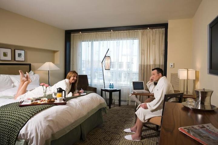 Standard | King Bed (4 of 9)