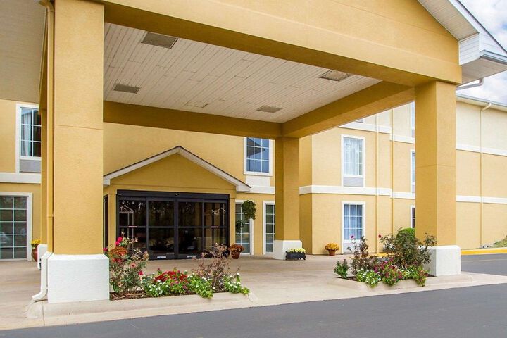Hotel 38 of 40