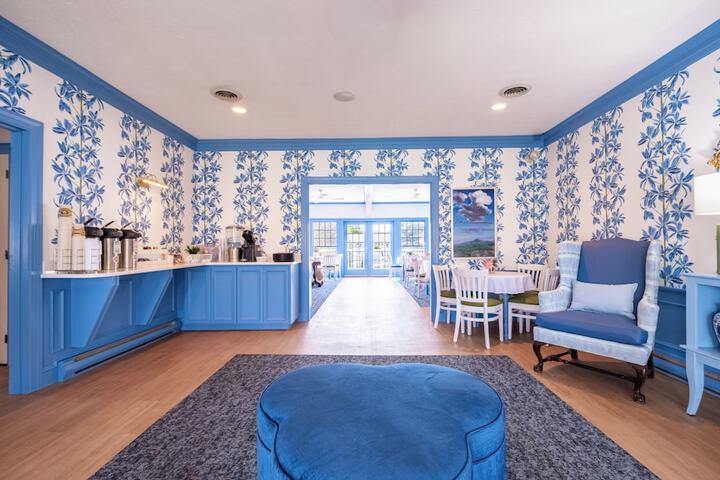 Hotel Interior 2 of 176
