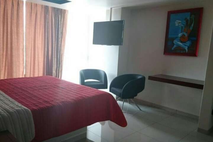 Room 7 of 51