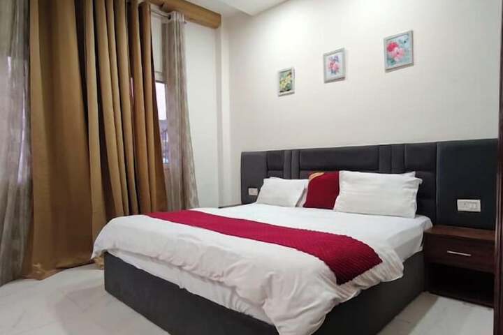Room 15 of 54