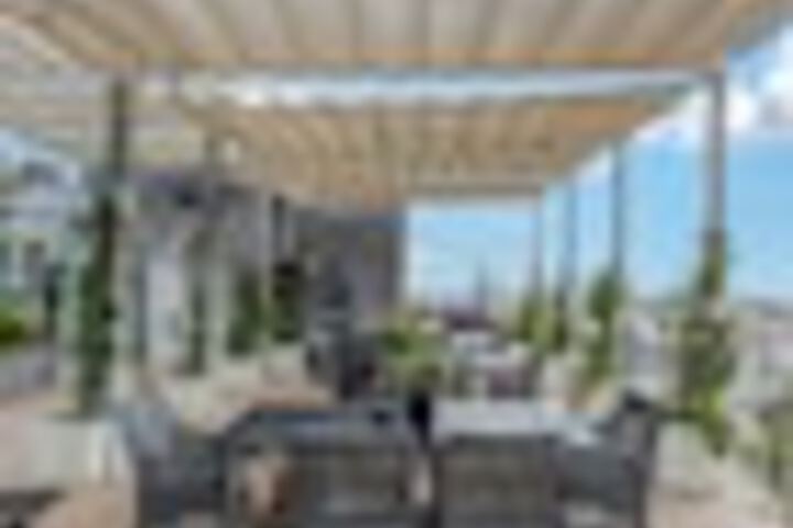 Terrace/Patio 500 of 516