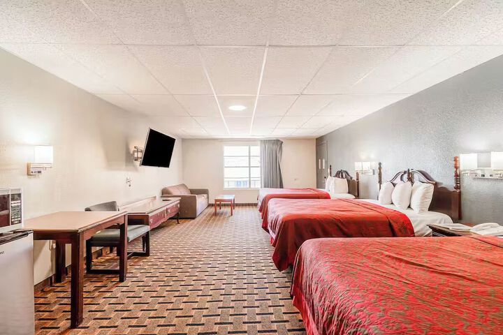 Room 15 of 42