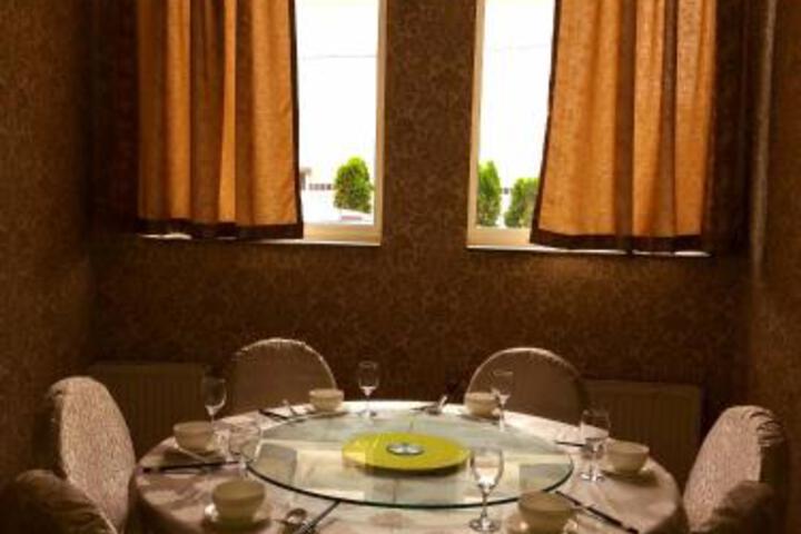 General 8 of 105