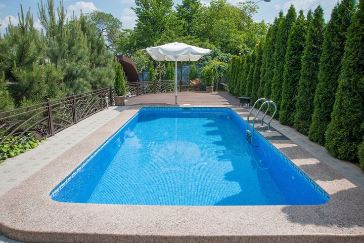 Pool 24 of 55