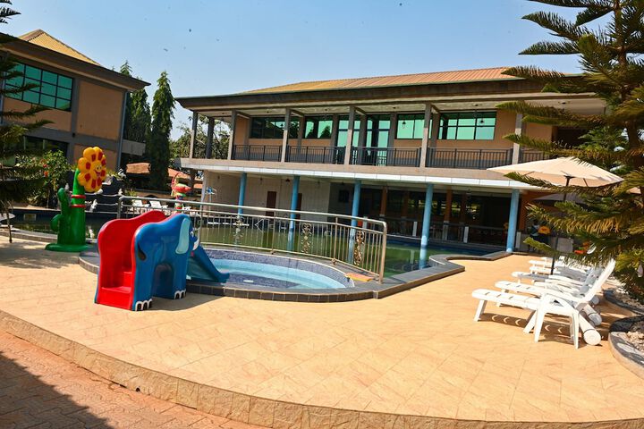 Pool 35 of 65
