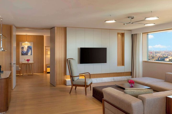 Room 36 of 117