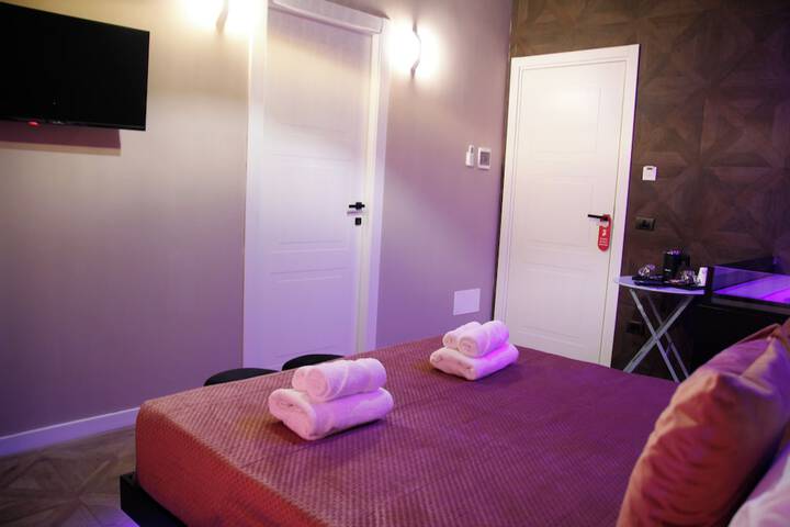 Room 48 of 183
