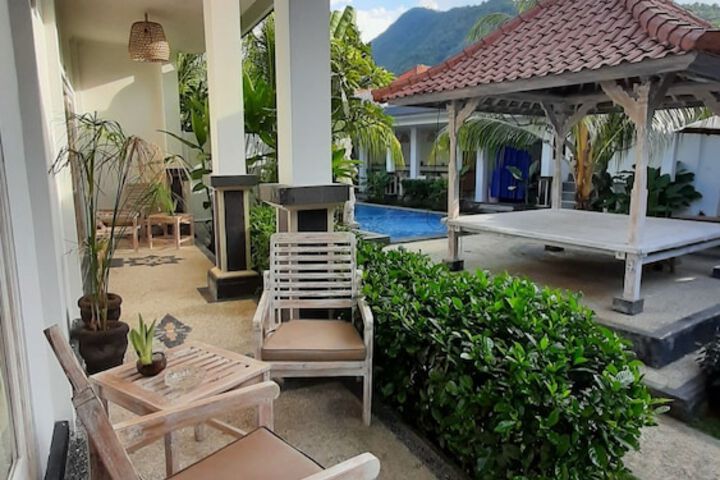 Terrace/Patio 5 of 53