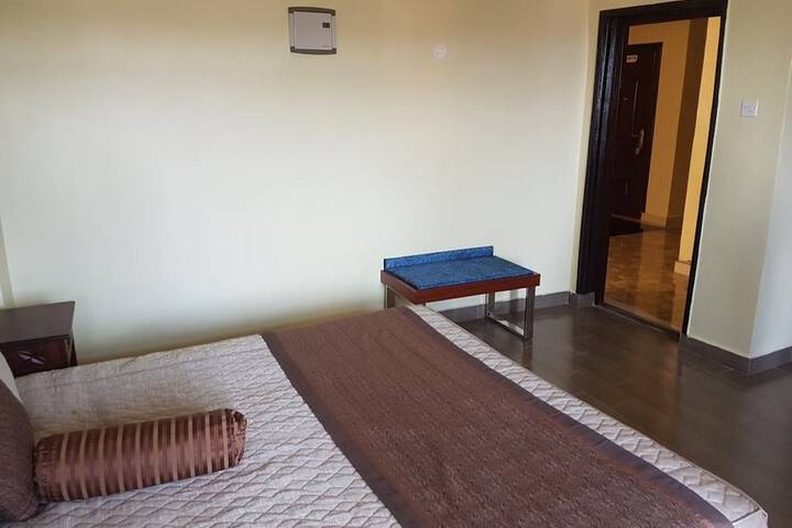 Room 10 of 49