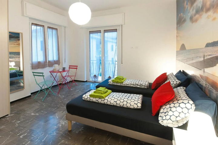 Room 4 of 26