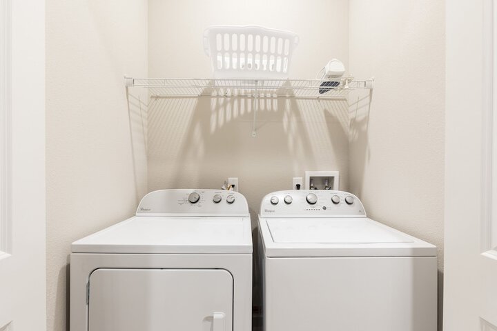 Laundry 16 of 426