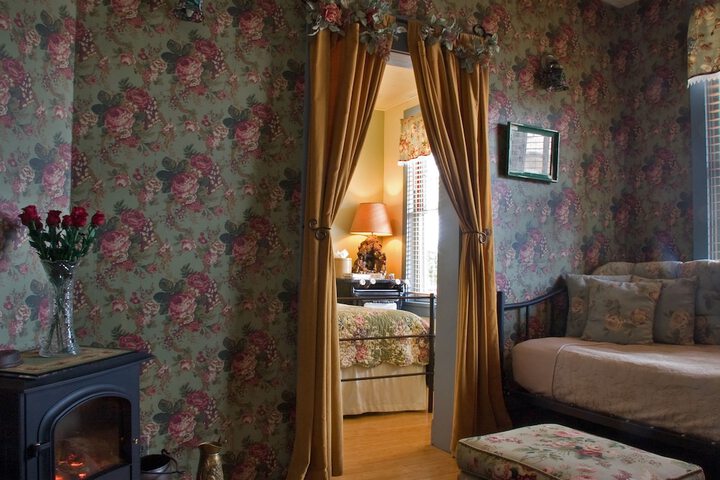 Room 6 of 47
