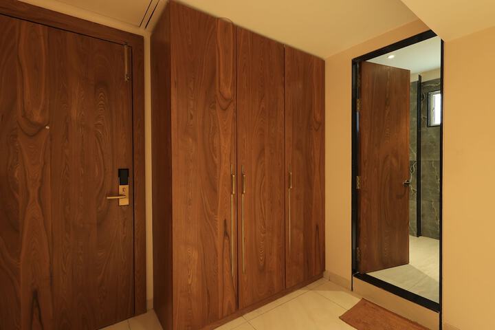 Room 43 of 75