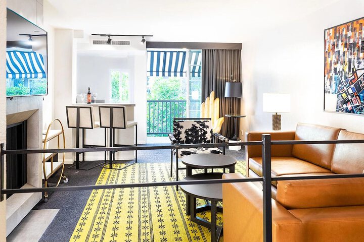 Room 15 of 88