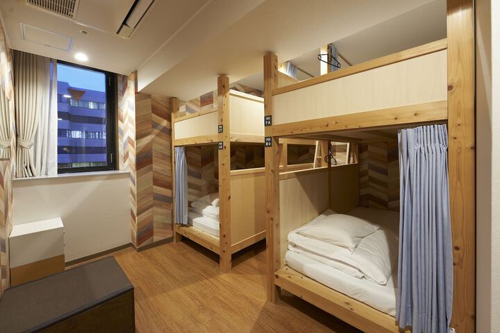Room 15 of 127