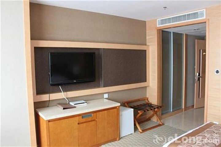 Room 15 of 75