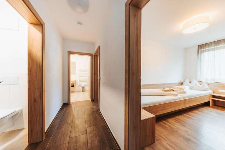 Room 5 of 64