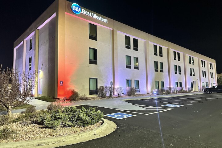 Hotel 39 of 40