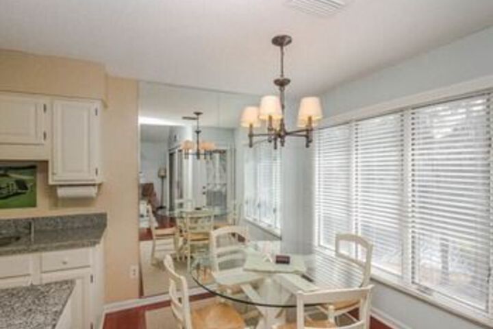 Room 12 of 29