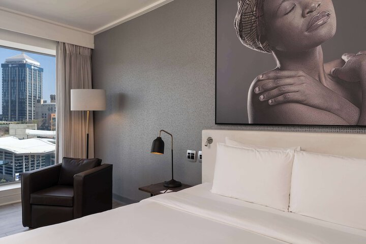 Room 47 of 148