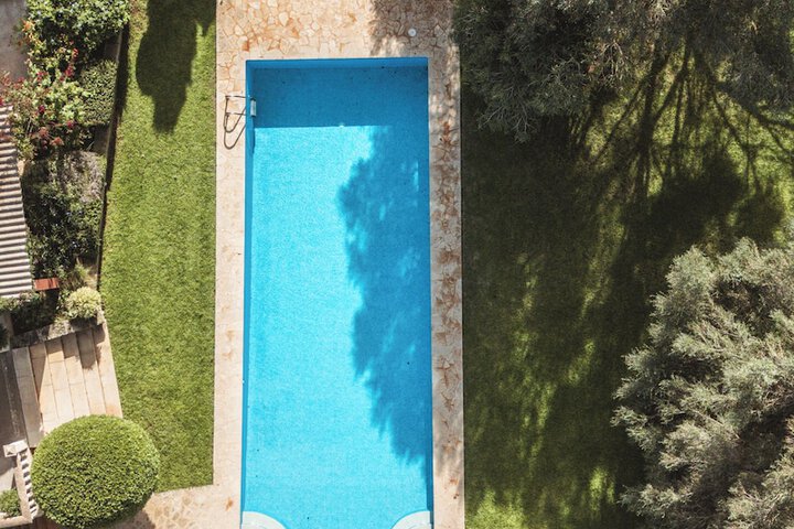 Pool 89 of 122
