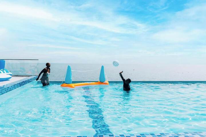 Pool 36 of 74