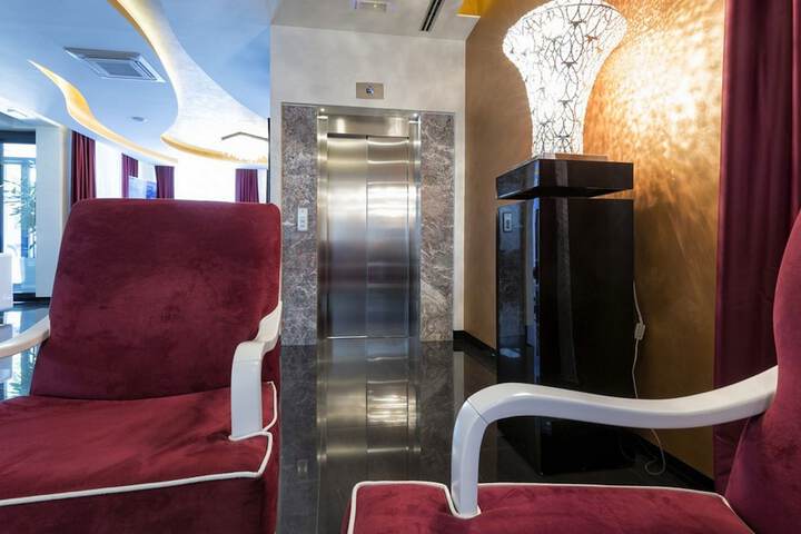 Hotel Interior 248 of 267