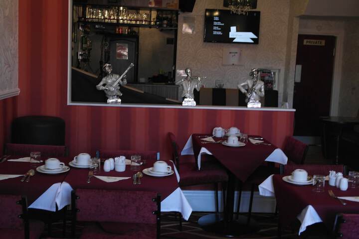 Breakfast/Coffee Service 33 of 35