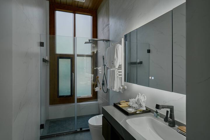Room 29 of 44