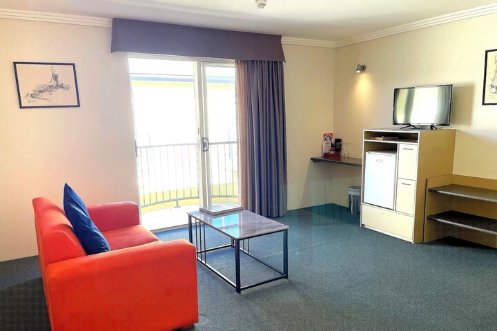 Room 29 of 49