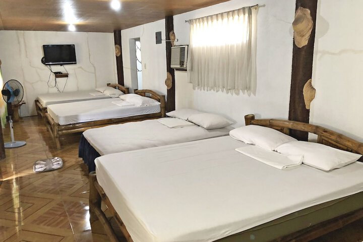 Room 4 of 44