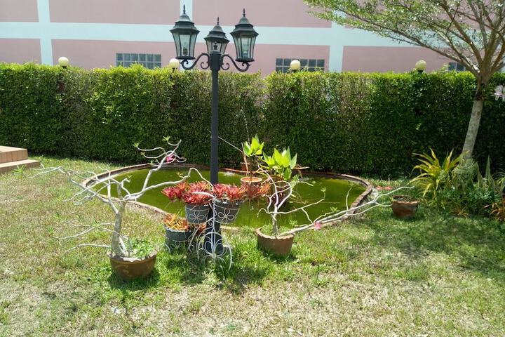 Property Grounds 17 of 28