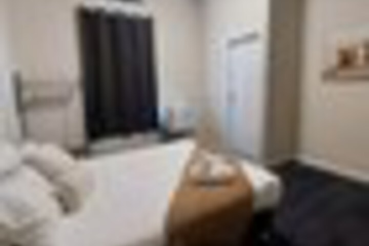 Room 2 of 24