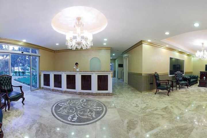 CAMELOT BOUTIQUE HOTEL