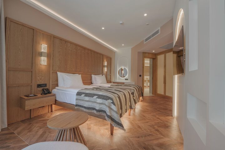 Room 47 of 189