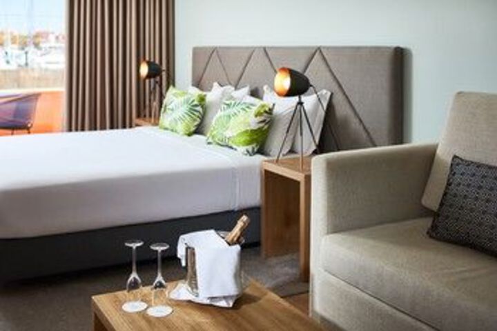Standard Suite