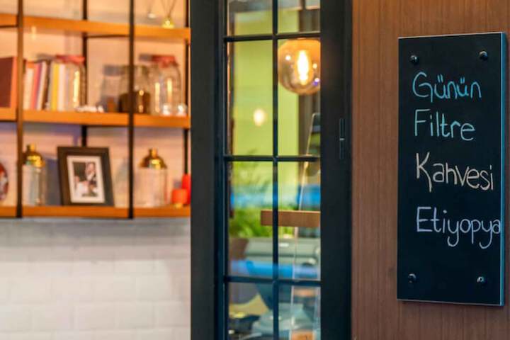 Cafe
