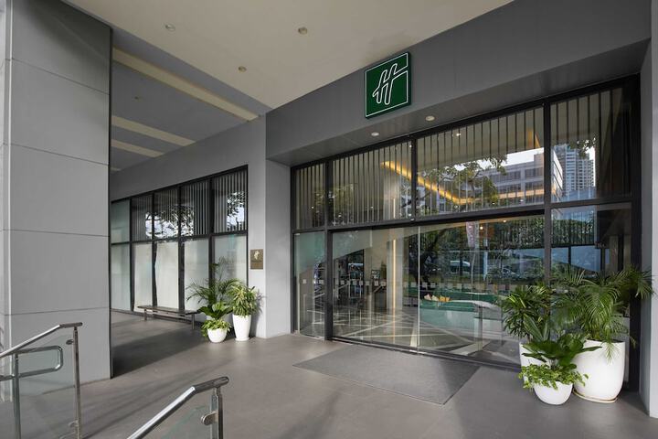 Hotel 88 of 100