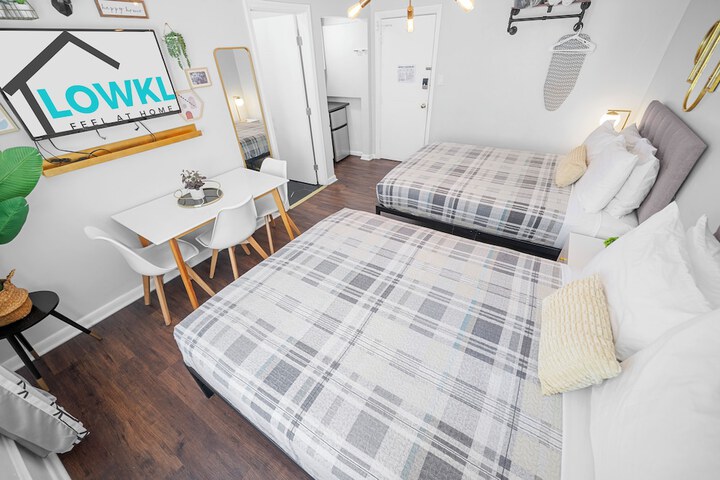 Standard Queen Studio with Kitchenette (14 of 20)