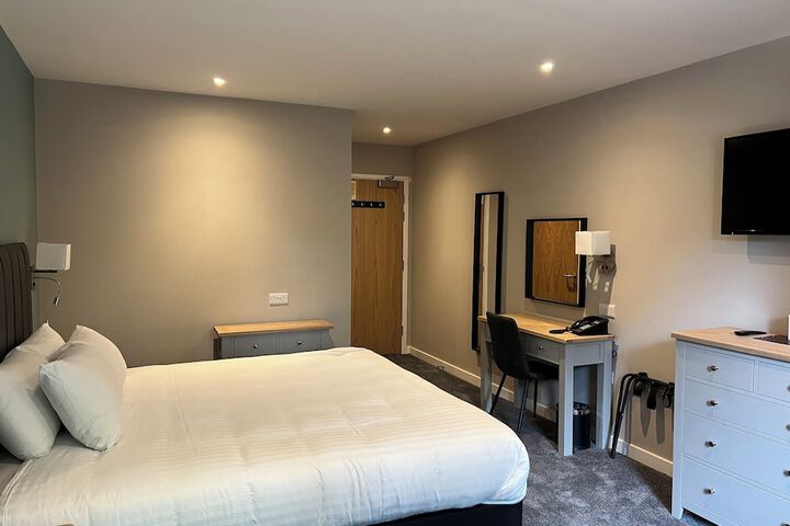 Room 51 of 116